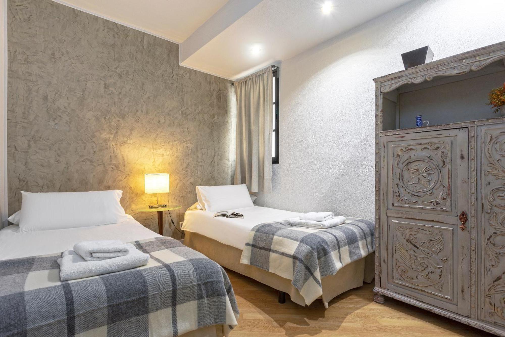Coqueto Apartamento Junto A Calle Larios By Rent Me Малага Экстерьер фото
